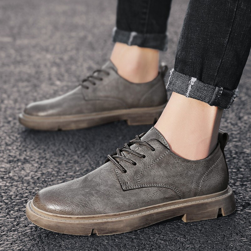 跑魚馬丁靴男休閑皮鞋男春秋季透氣男鞋新款英倫風商務馬丁鞋男士低幫工裝鞋 9196灰色 39
