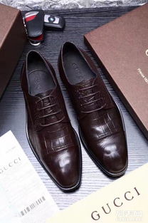 圖一比一Gucci精品男士休閑皮鞋廠家批發(fā)——武漢服裝鞋帽箱包首選